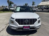 Used 2022 Hyundai Venue Limited image 3