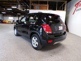 Used 2018 Chevrolet Trax LT w/ LT Convenience Package image 3