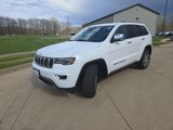 Used 2020 Jeep Grand Cherokee Limited w/ Luxury Group II image 3