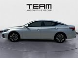 Used 2023 Nissan Altima 2.5 SV image 4