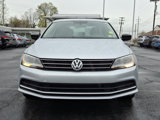 Used 2015 Volkswagen Jetta SE image 2