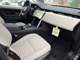 New 2025 Land Rover Discovery Sport S image 4