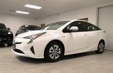 Used 2018 Toyota Prius Three Touring image 2