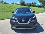 Used 2023 Nissan Rogue SV image 2