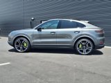 Certified 2022 Porsche Cayenne E-Hybrid image 2