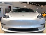 Used 2018 Tesla Model 3 Performance image 3