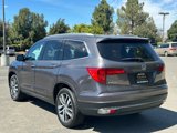Used 2018 Honda Pilot Touring image 3