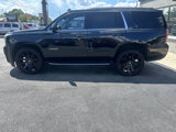 Used 2017 GMC Yukon SLT image 2