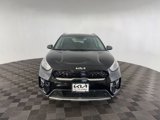 Used 2022 Kia Niro LX image 3