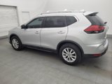 Used 2017 Nissan Rogue SV w/ SV Premium Package image 3