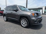 Used 2021 Jeep Renegade Latitude w/ Convenience Group image 2