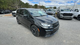 Used 2023 Chrysler Pacifica Limited w/ S Appearance Package image 5