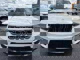 New 2025 Jeep Grand Cherokee Limited image 2