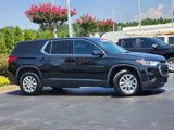 Used 2020 Chevrolet Traverse LS image 3