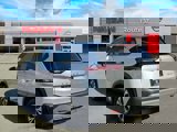 Used 2023 Nissan Rogue SV image 4