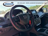 Used 2017 Dodge Grand Caravan SXT w/ Blacktop Package image 5