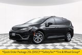 Used 2017 Chrysler Pacifica Touring-L w/ Tire & Wheel Group image 2