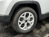 New 2025 Jeep Compass Latitude image 5