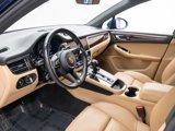 Certified 2022 Porsche Macan image 4