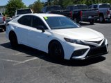 Used 2023 Toyota Camry SE image 3