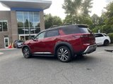 Used 2024 Nissan Pathfinder Platinum image 6