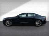 Used 2022 Volvo S60 B5 Momentum image 4