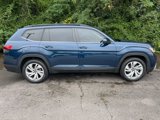 Used 2022 Volkswagen Atlas SE image 2