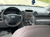 Used 2008 Kia Rondo LX w/ Convenience Pkg image 4