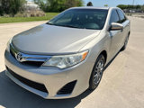 Used 2013 Toyota Camry LE image 2