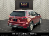 Used 2018 Nissan Rogue SV w/ Premium Package image 5