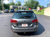 Used 2017 Volkswagen Golf SE image 4