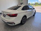 Certified 2024 Volkswagen Jetta SEL image 4