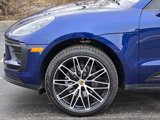 Certified 2024 Porsche Macan image 6