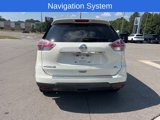 Used 2016 Nissan Rogue SL image 3