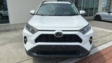 Used 2021 Toyota RAV4 XLE image 2