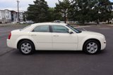 Used 2006 Chrysler 300 Touring w/ Luxury Group image 3