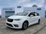Used 2021 Chrysler Pacifica Touring-L image 3