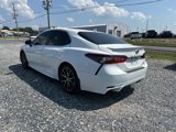 Used 2023 Toyota Camry SE image 3