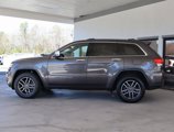 Used 2019 Jeep Grand Cherokee Limited image 2