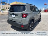 Used 2023 Jeep Renegade Latitude image 3
