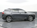 Used 2019 GMC Terrain SLT w/ Preferred Package image 2