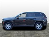 Used 2022 Jeep Grand Cherokee Limited image 2