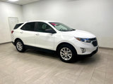 Used 2021 Chevrolet Equinox LS w/ LS Convenience Package image 2