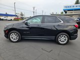 Used 2023 Chevrolet Equinox LT w/ Driver Convenience Package image 3