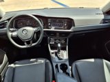 Used 2020 Volkswagen Jetta SE image 4