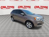 Used 2019 Ford Edge SE image 2