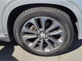 Used 2014 Kia Sorento SX image 3