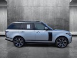 Used 2017 Land Rover Range Rover HSE image 4