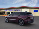 New 2025 Lincoln Nautilus Reserve image 4