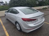 Used 2018 Hyundai Elantra SE image 2